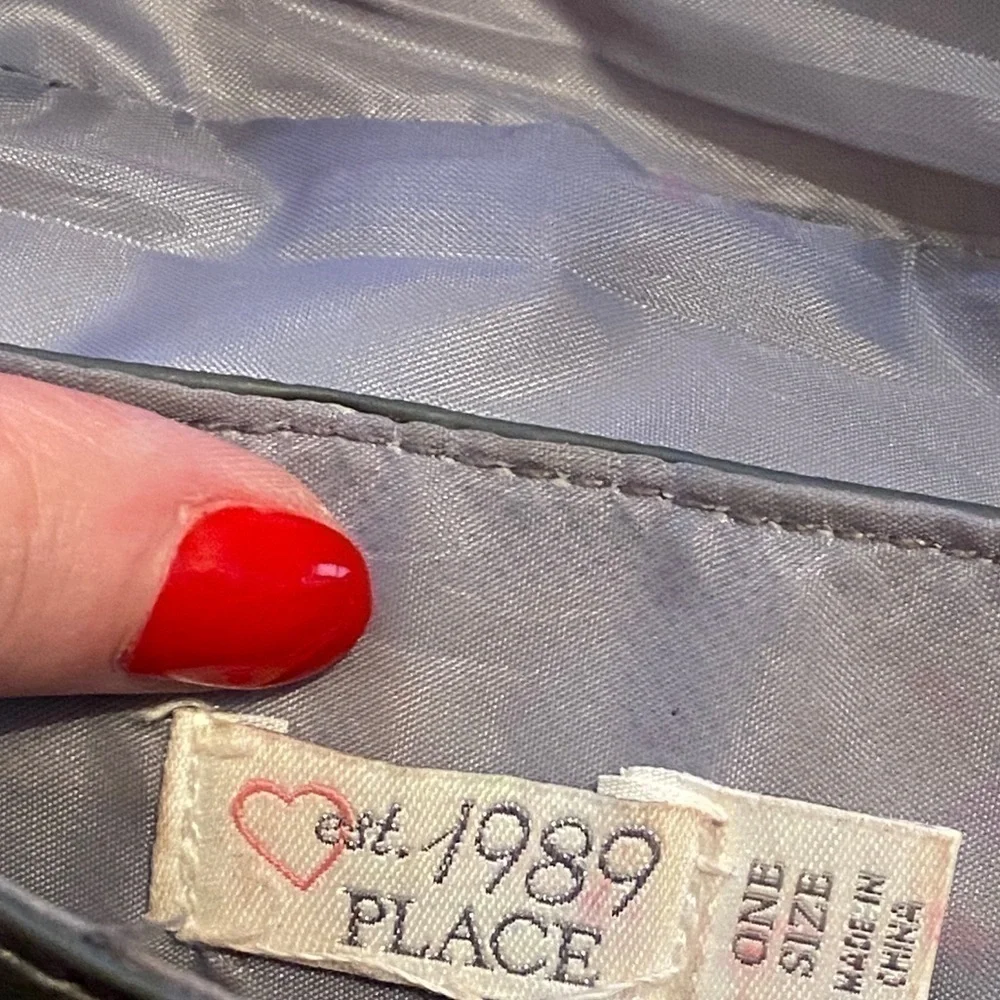 1989 Place this unique